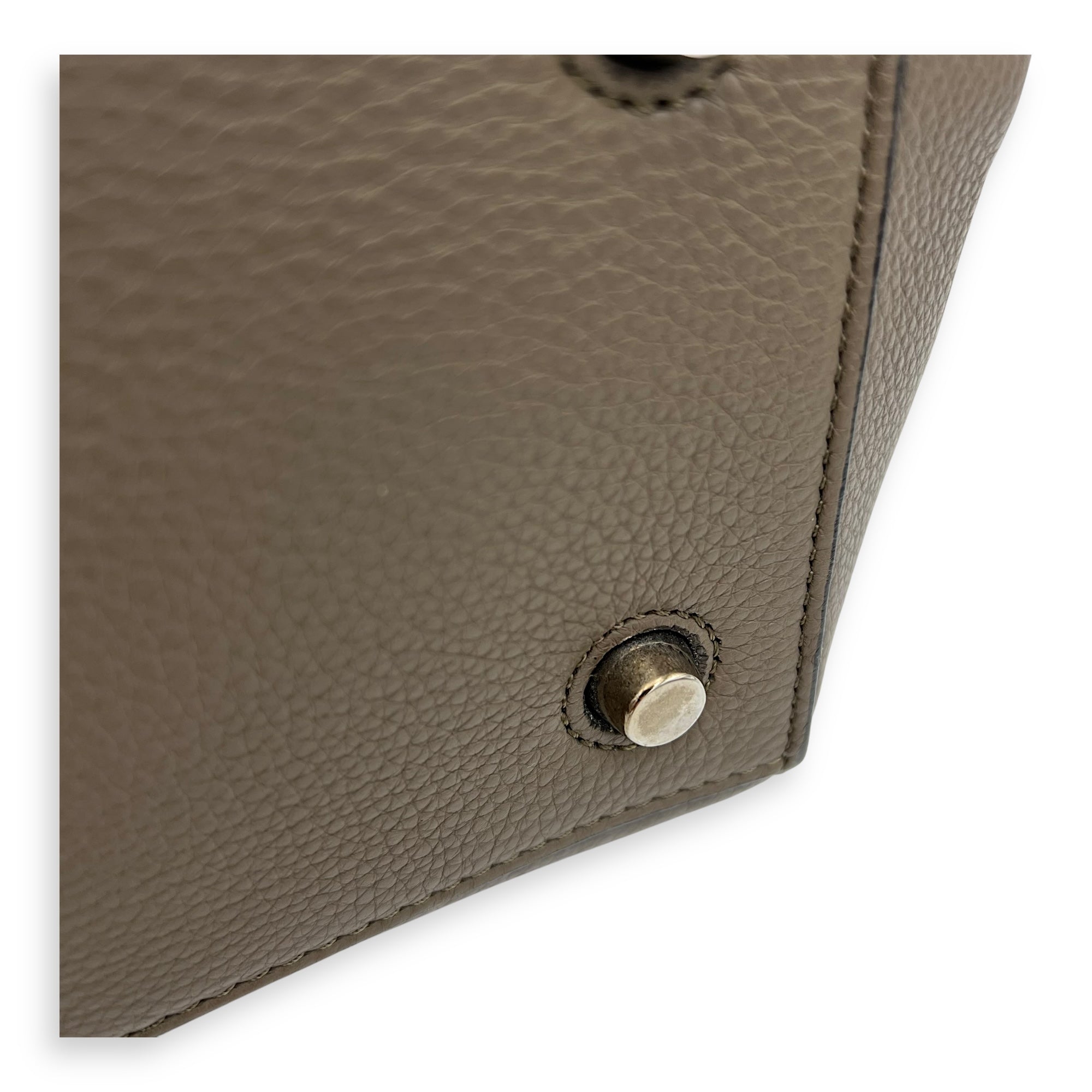 Edge Shoulder Bag Grey in Calfskin, Silver hardware