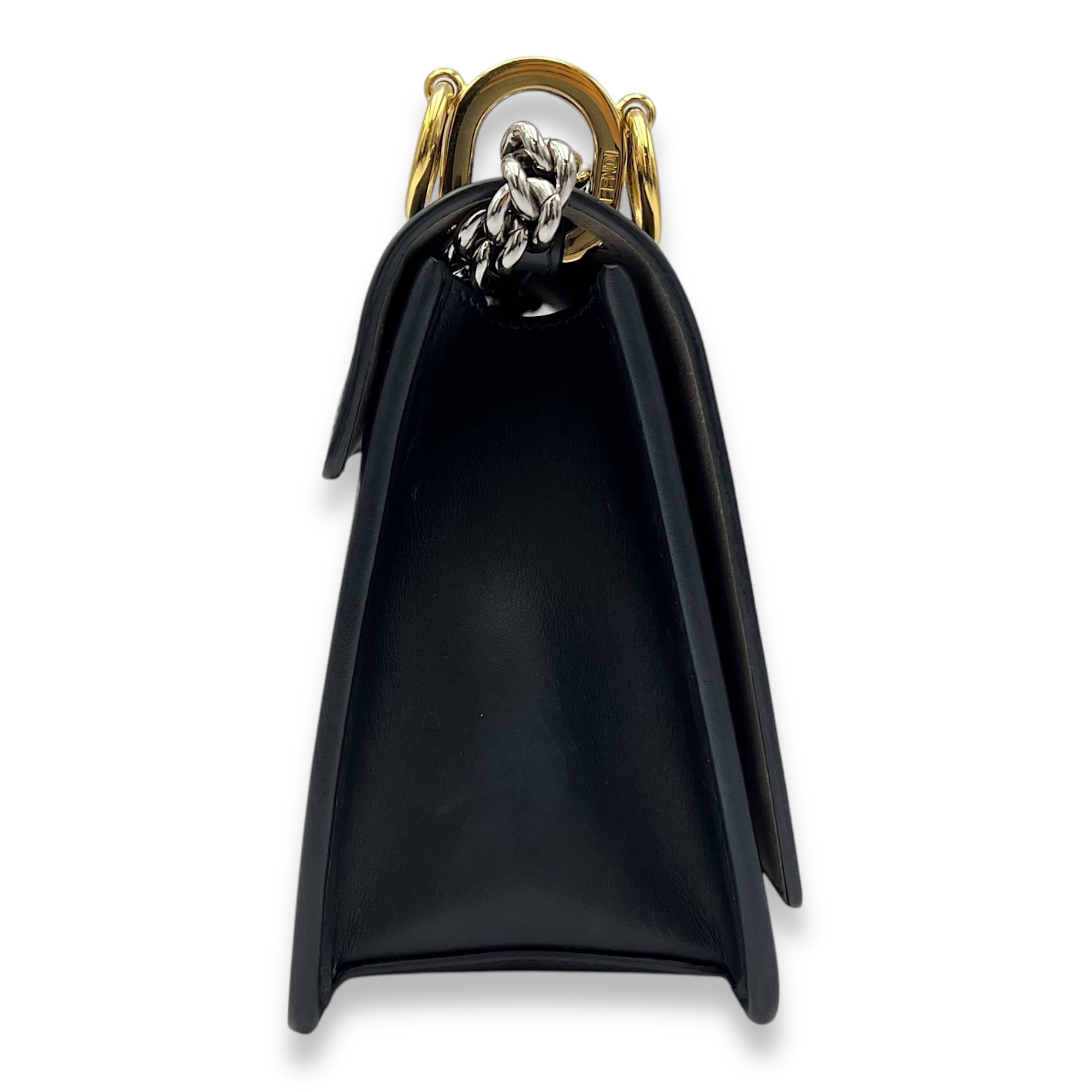 Kan I Shoulder Bag Black in Calfskin, Gold hardware