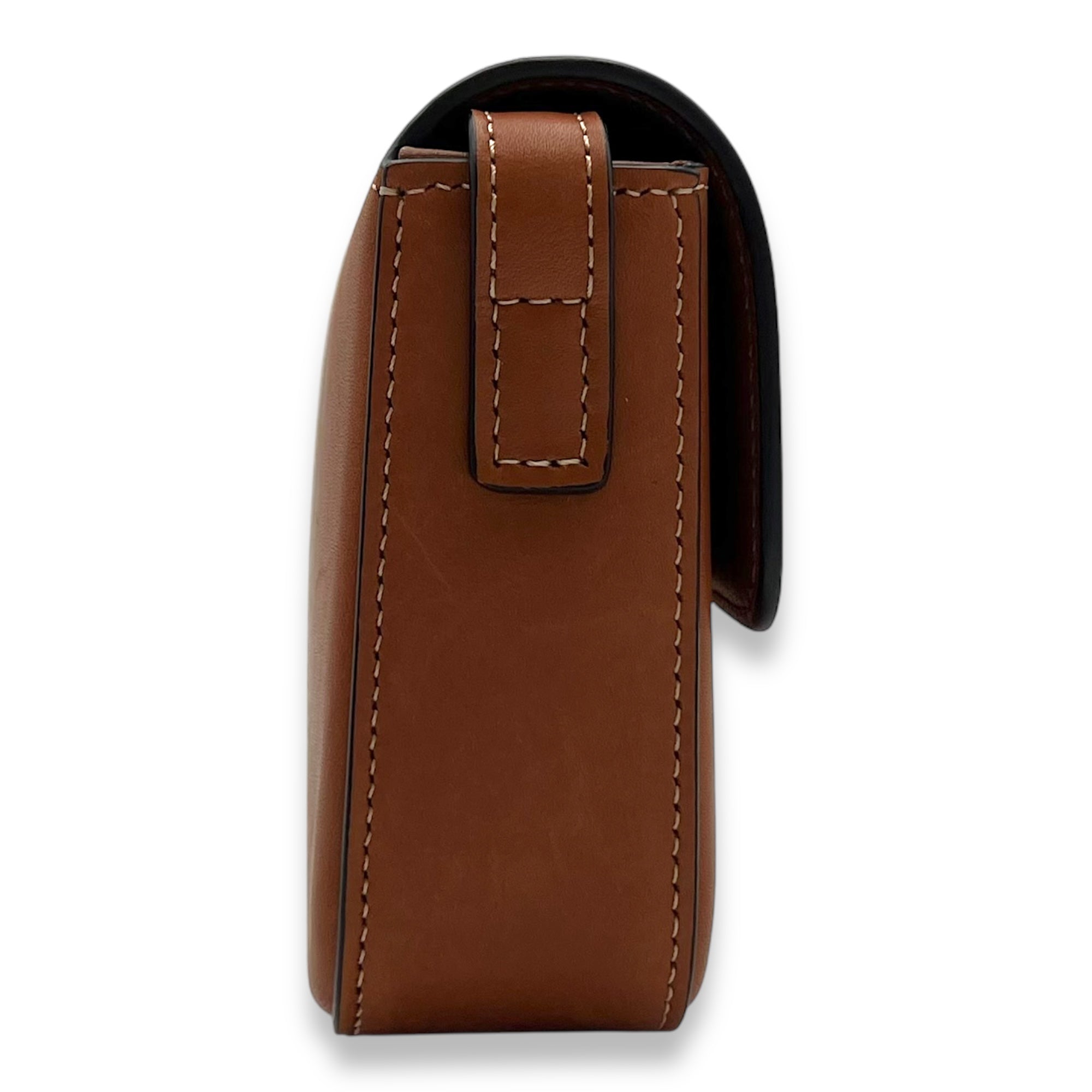 Triomphe Shoulder Bag Brown in Calfskin, Gold hardware