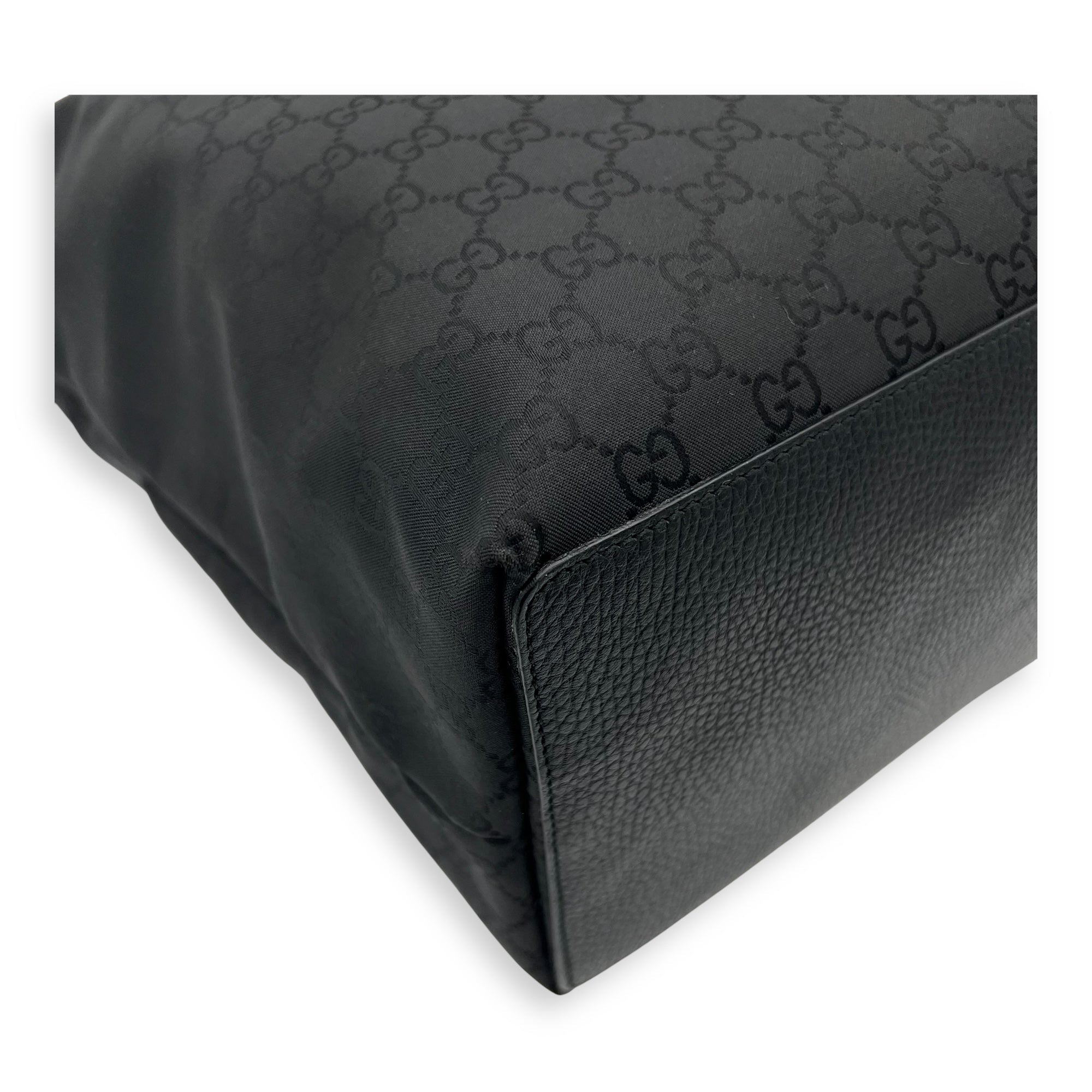 Tote Top Handle Bag Medium Black in Calfskin, Silver hardware