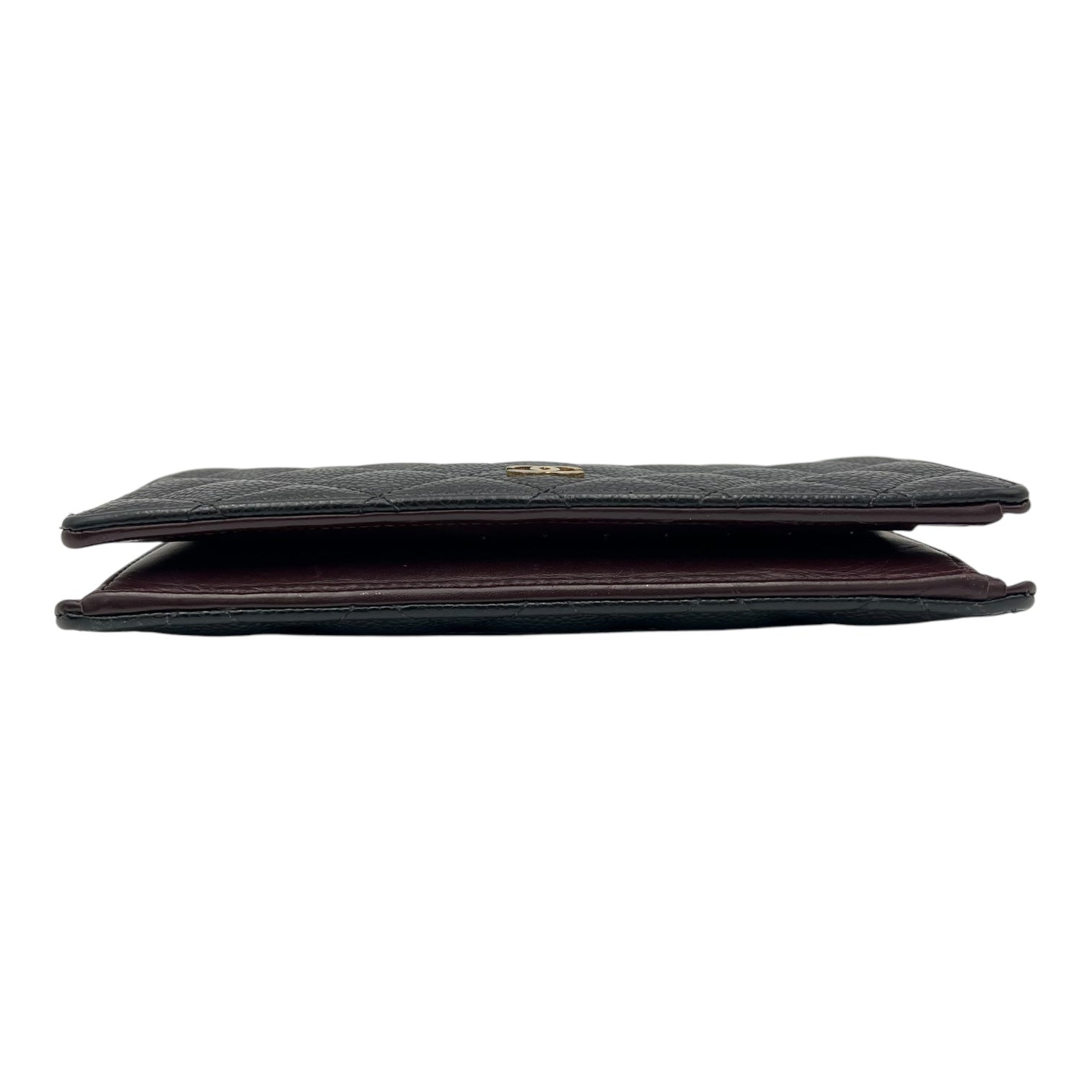 Classic Wallet Black in Caviar Leather, Gold hardware