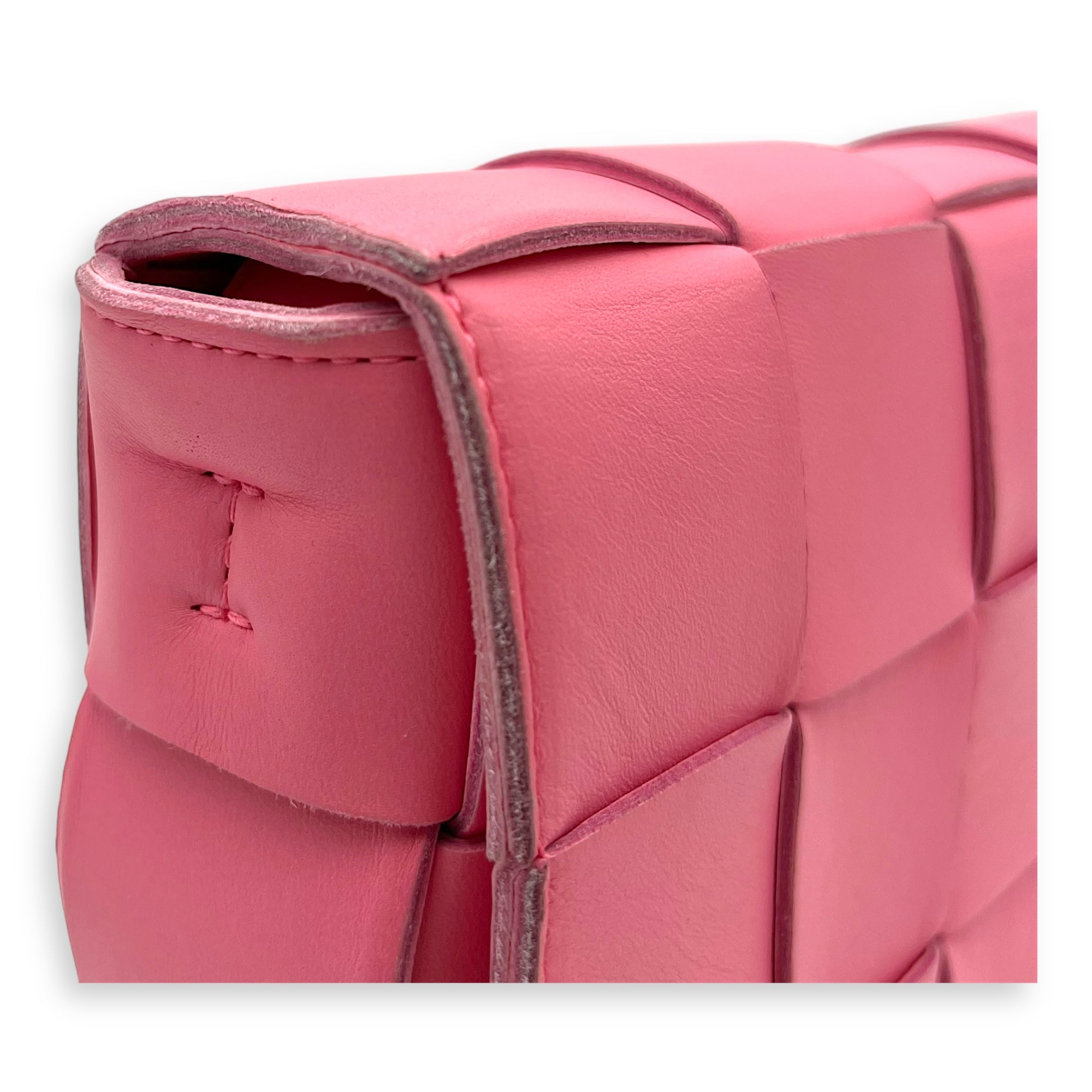 Cassette Crossbody Bag Pink in Calfskin, Silver hardware