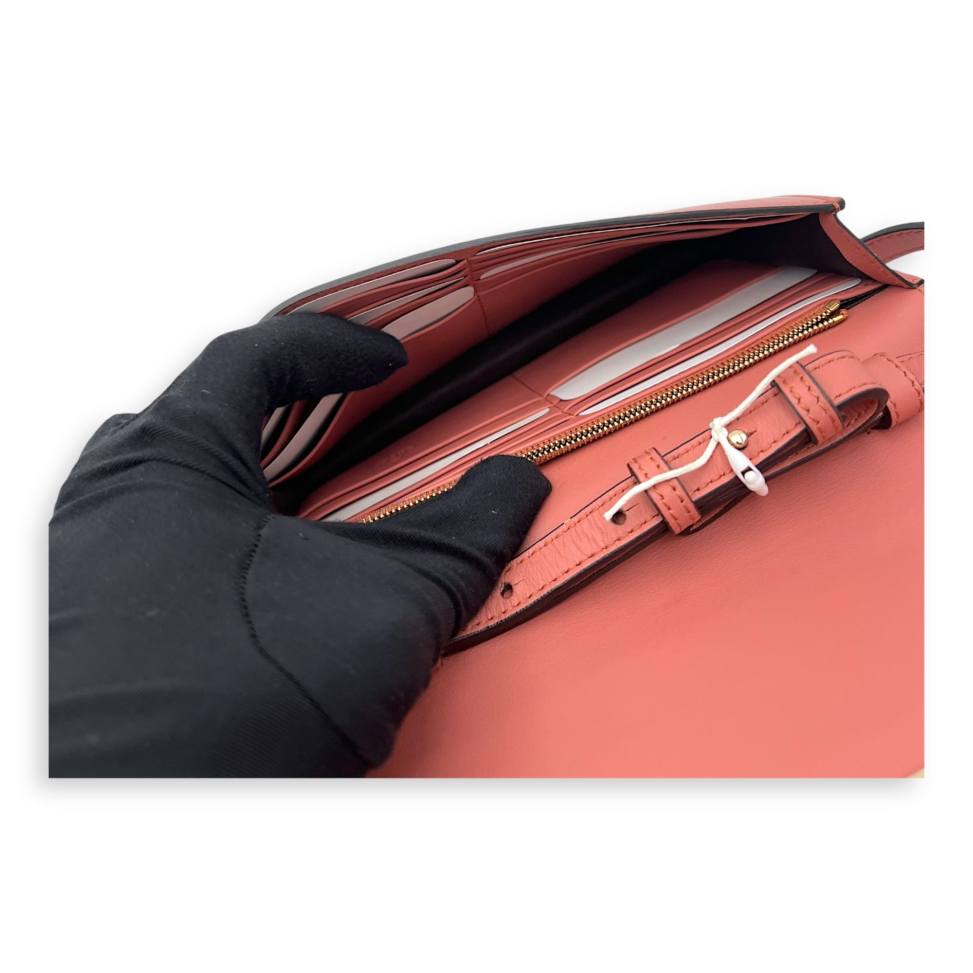 Interlocking G Crossbody Bag Red in Calfskin, Gold hardware