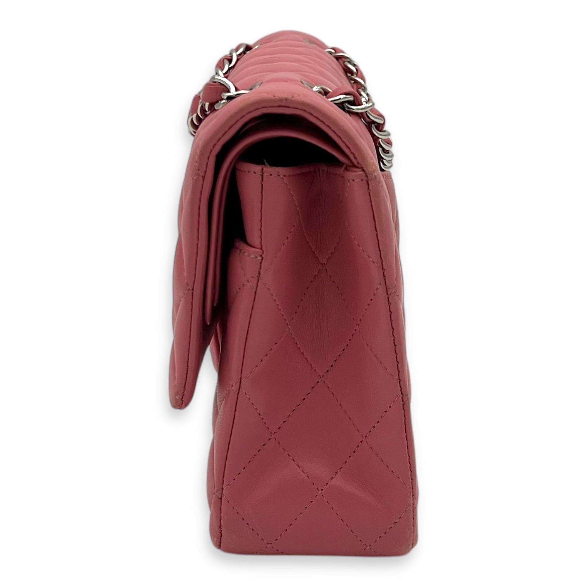 Classic Medium Pink Shoulder Bag in Lambskin, Silver hardware