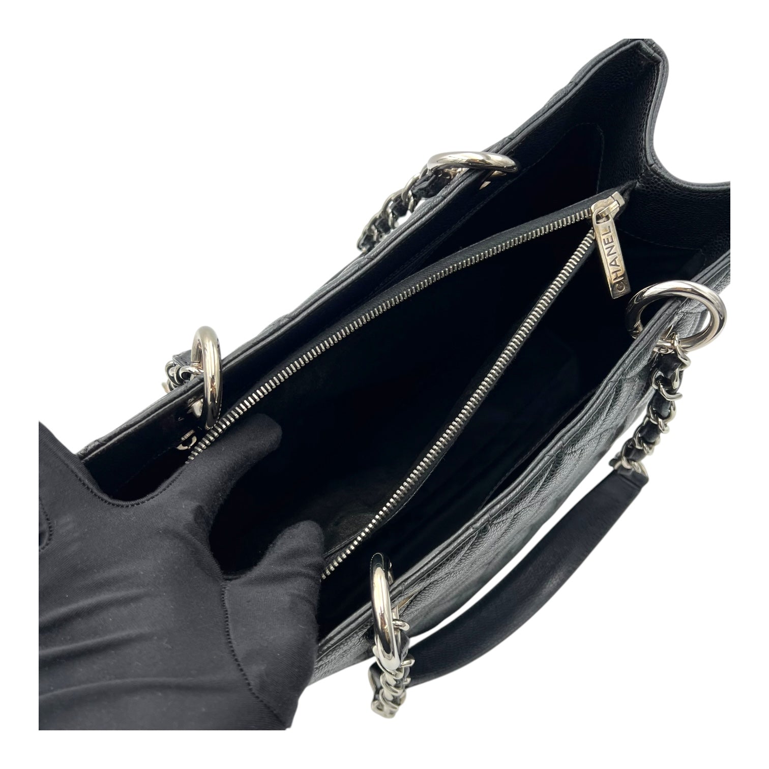 GST Black Tote Bag in Caviar Leather, Silver hardware