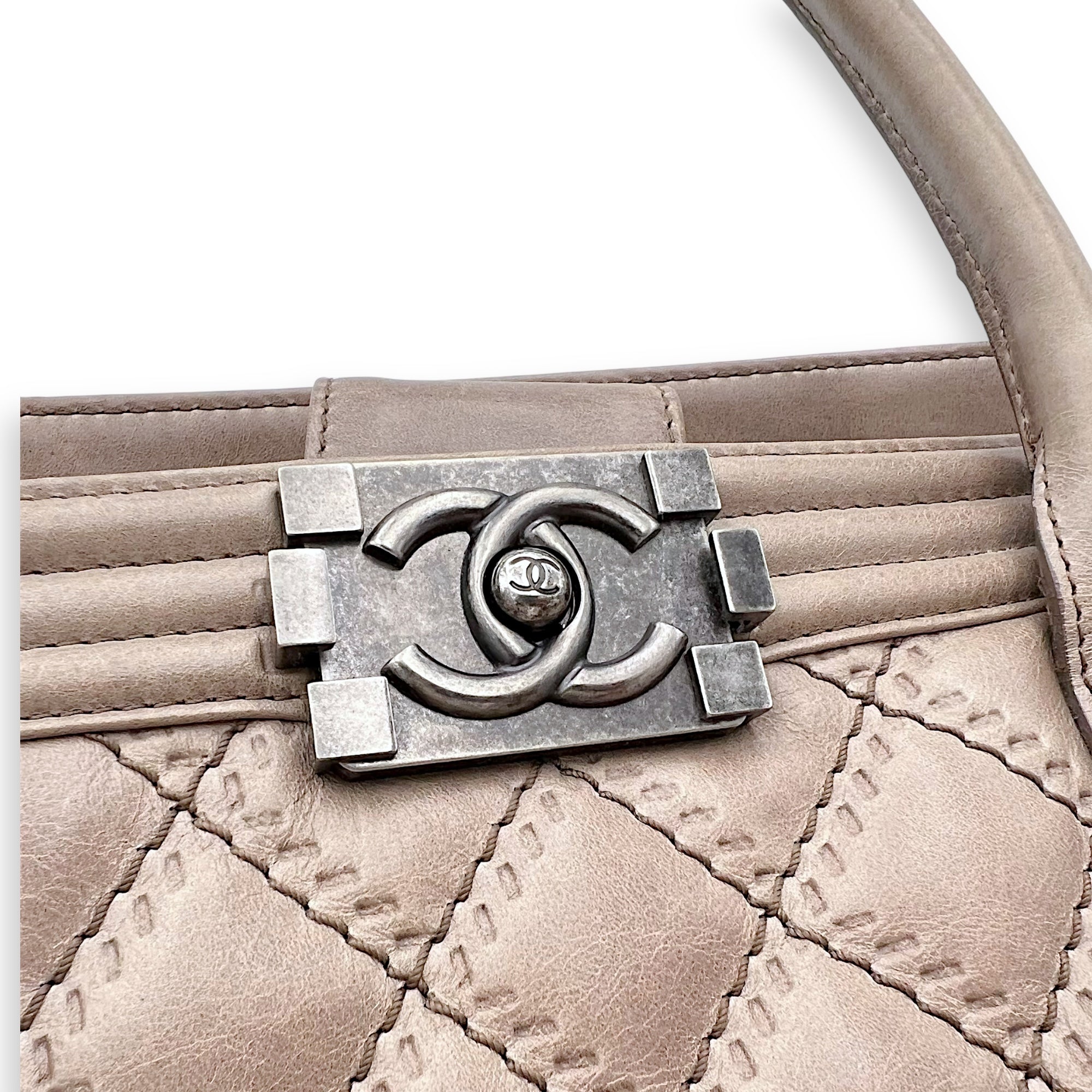 Boy Top Handle Bag Beige in Calfskin, Gunmetal hardware