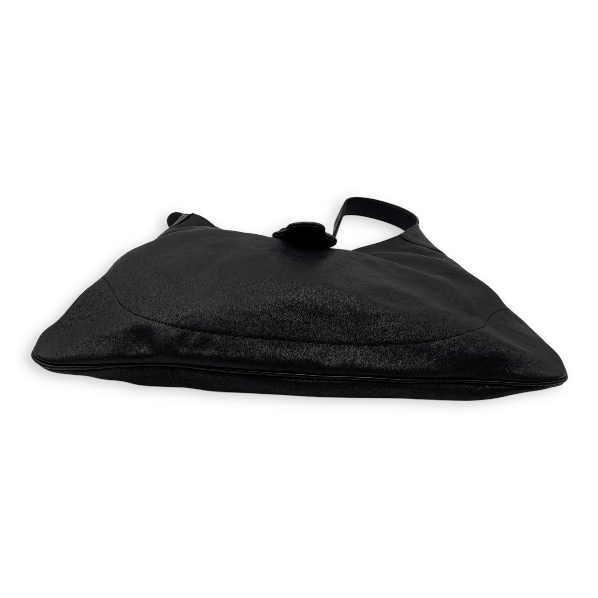 Aphrodite Shoulder Bag Black in Calfskin, Others hardware
