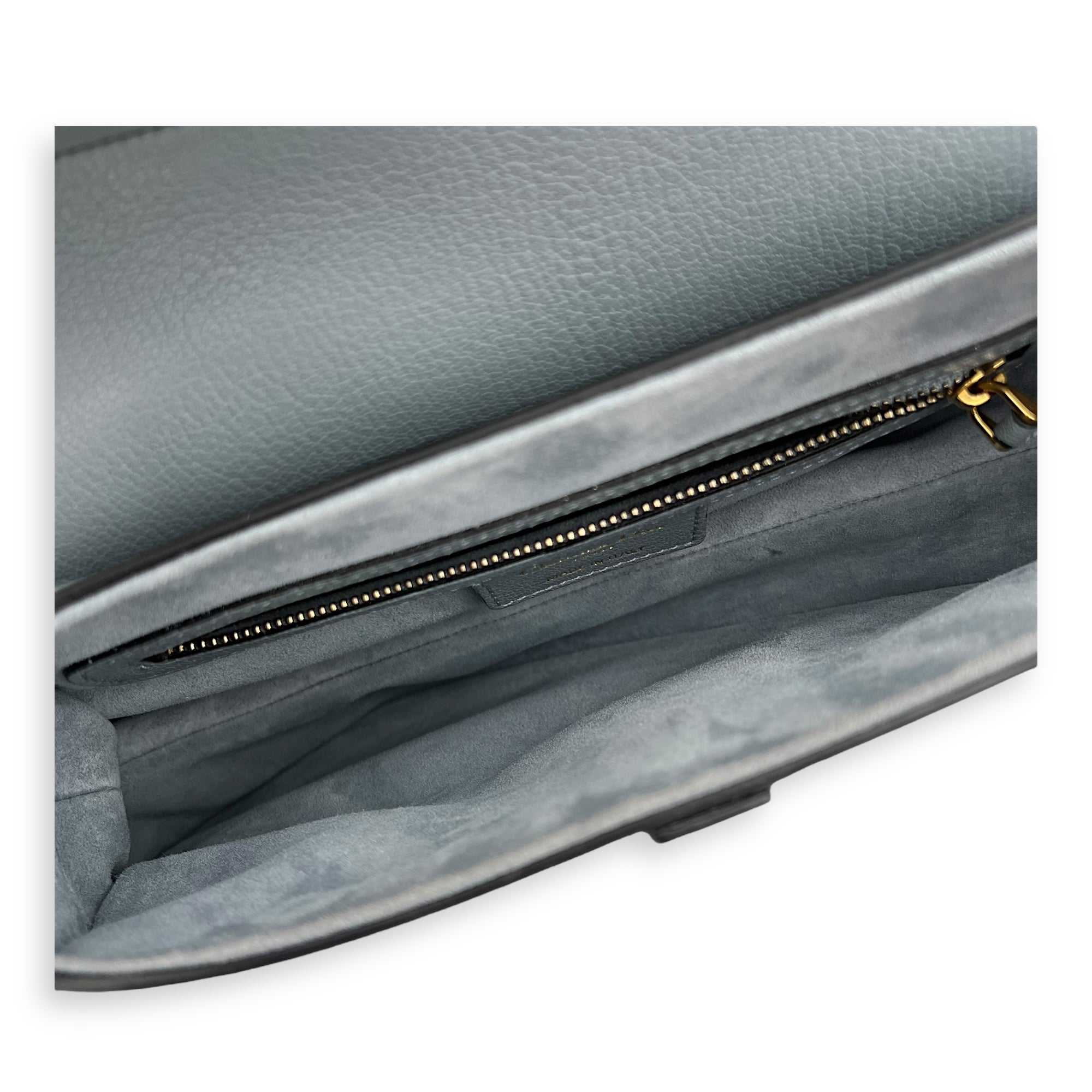 Saddle Shoulder Bag Medium Blue in Calfskin, Gold hardware