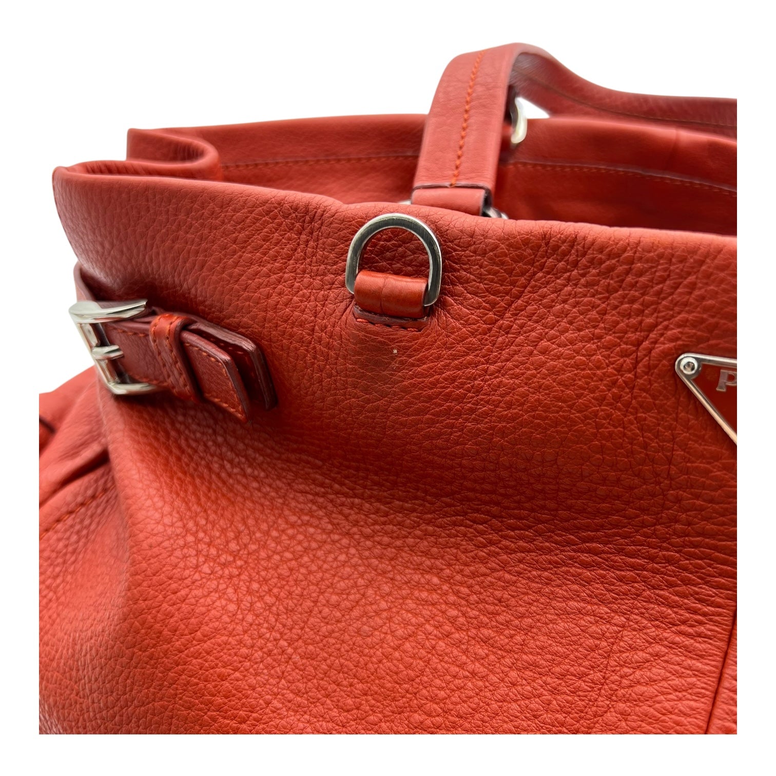 Vitello Daino Red Shoulder Bag in Calfskin, Silver hardware