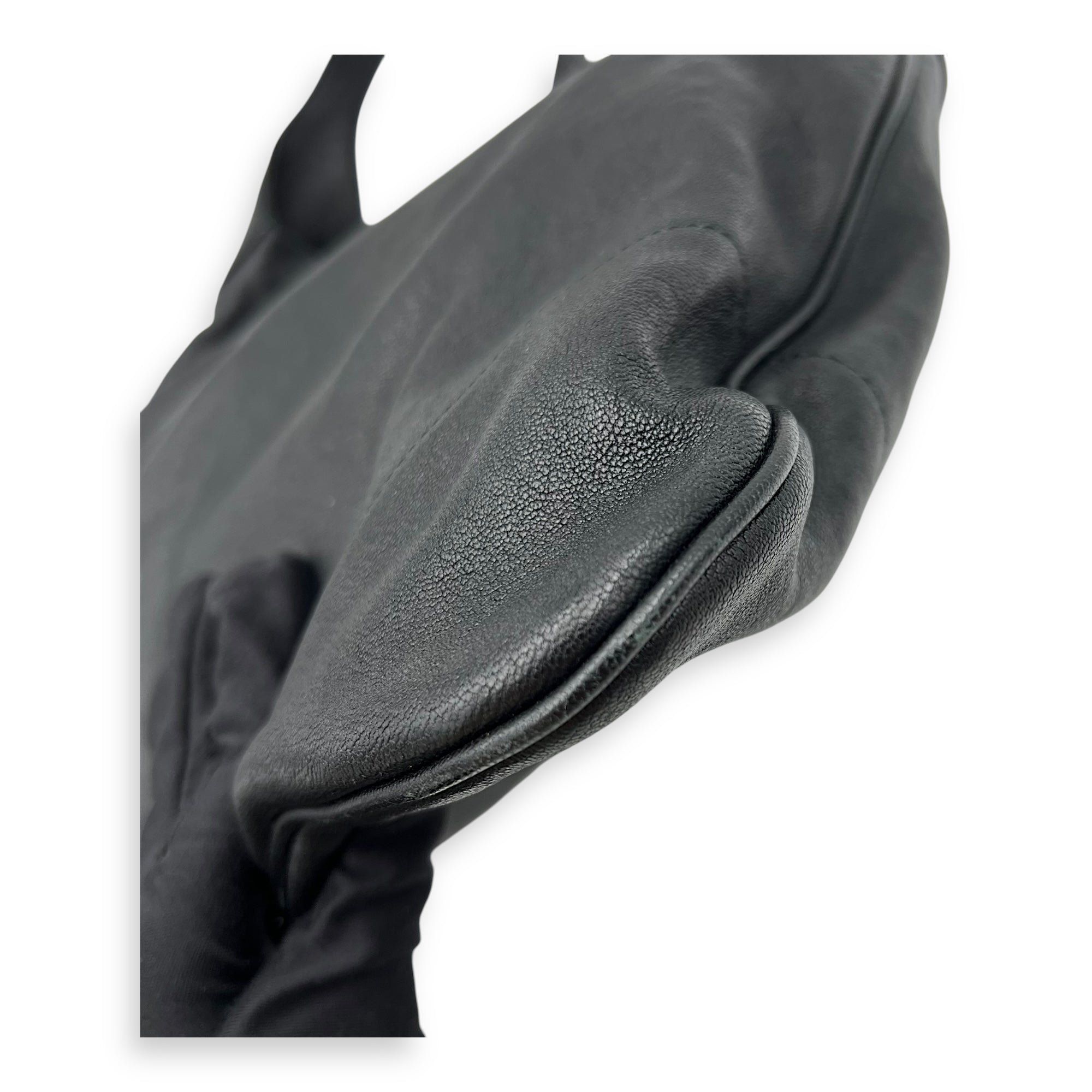 Aphrodite Shoulder Bag Black in Calfskin, Others hardware