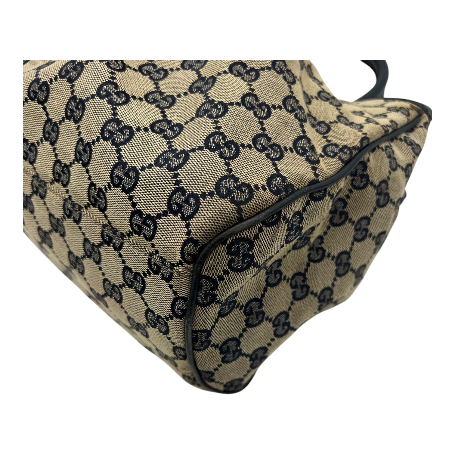 Sukey Shoulder Bag Black in Canvas, Gold hardware