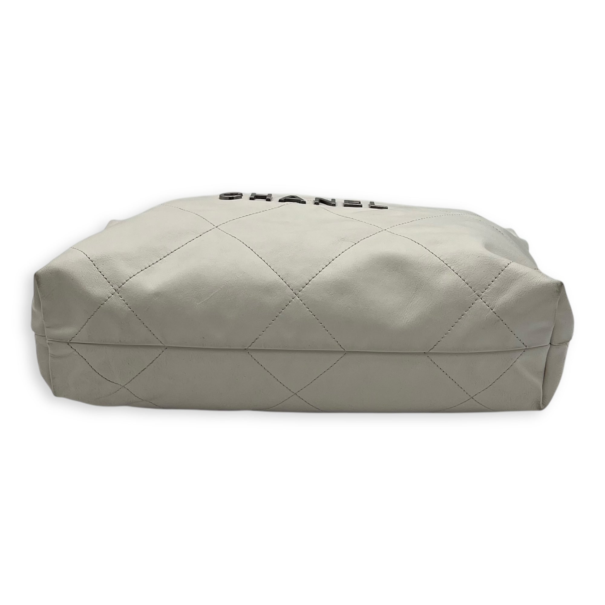 22 Tote Tote Bag Small White in Calfskin, Silver hardware