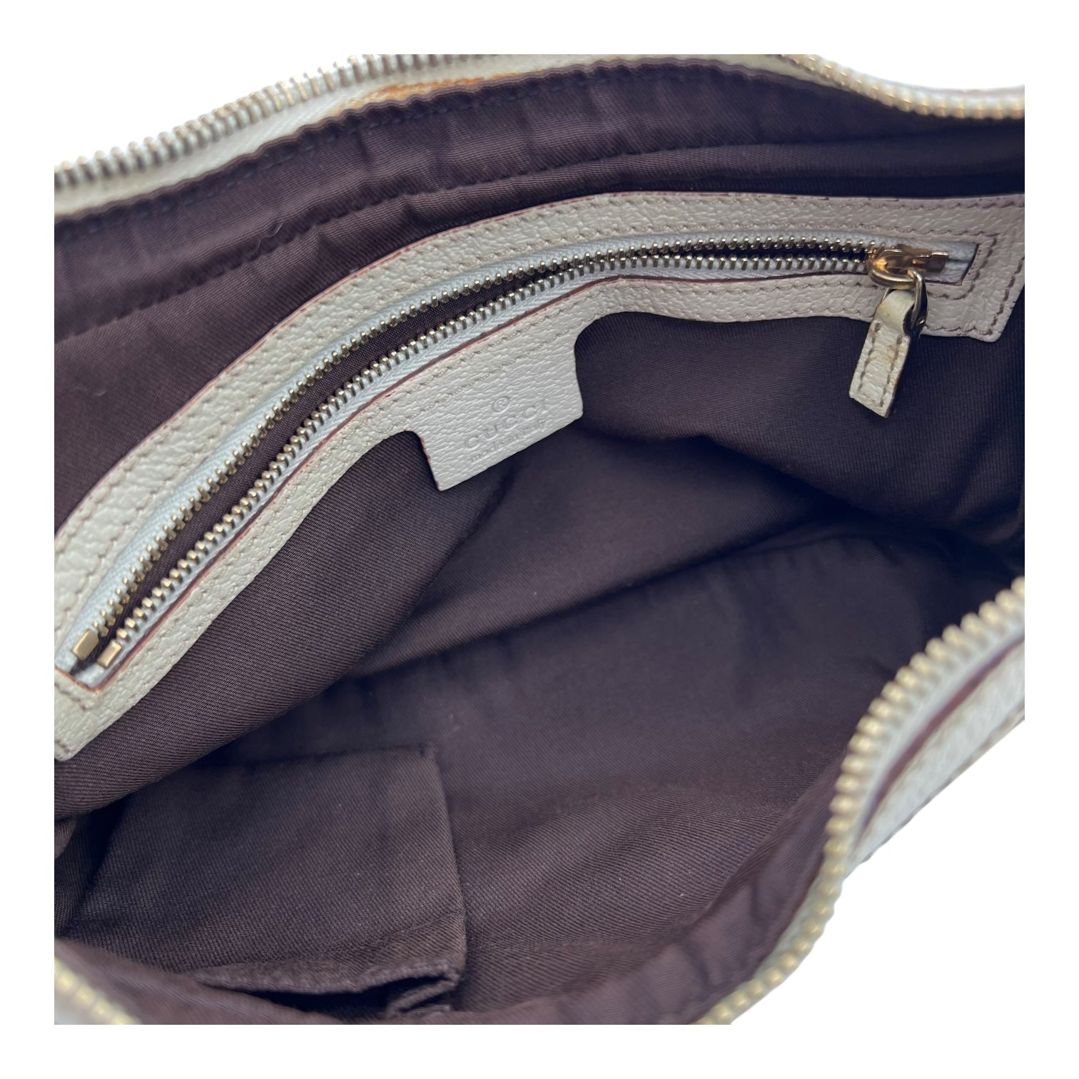 GG Shoulder Bag Brown in Canvas, Gold hardware