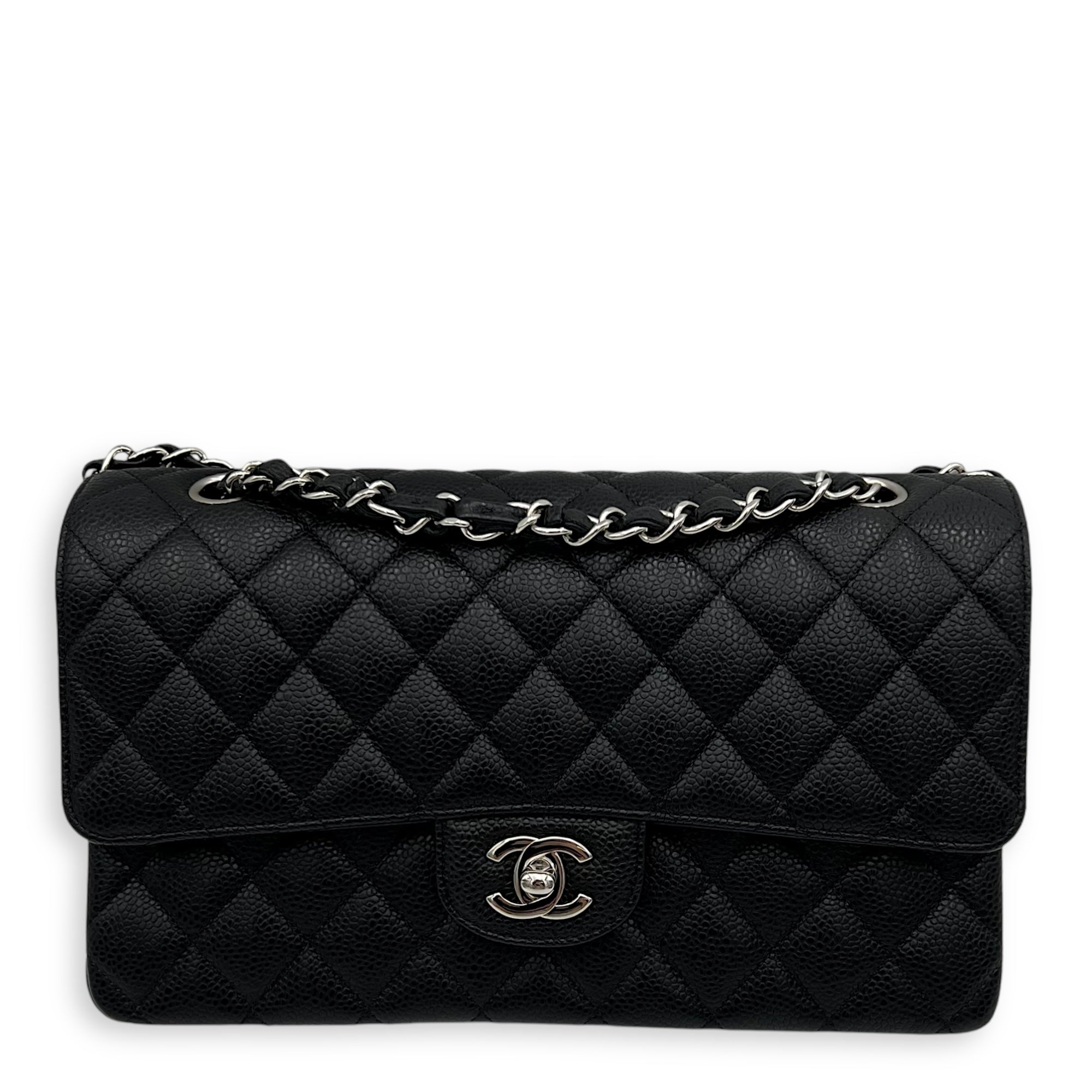 Classic Medium Black Shoulder Bag in Caviar Leather, Silver hardware
