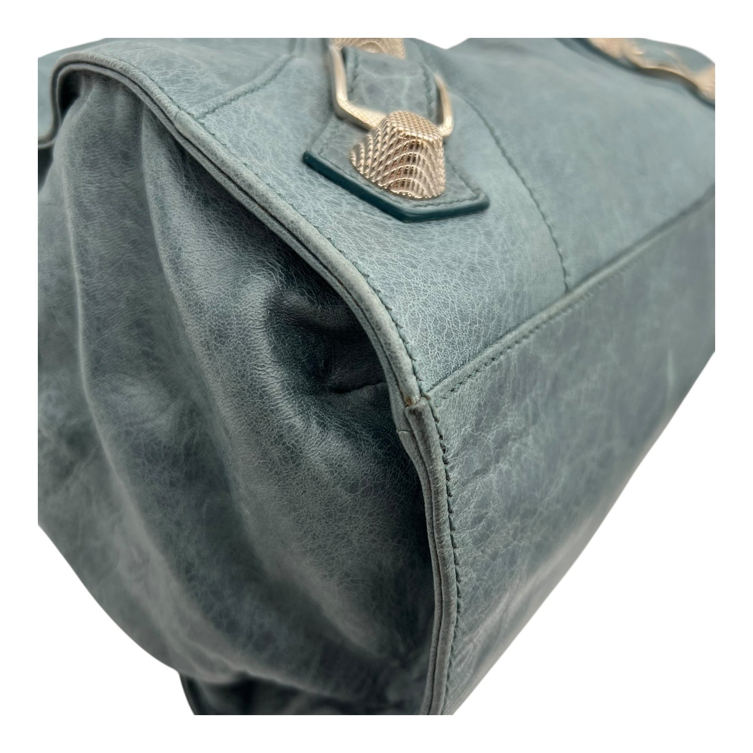 Motocross Giant City Blue Shoulder Bag in Distressed Leather, Silver hardware