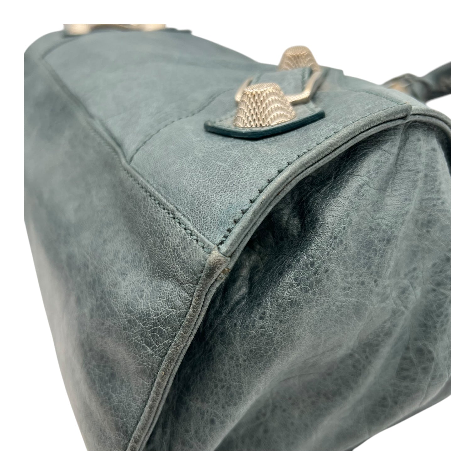 Motocross Giant City Blue Shoulder Bag in Distressed Leather, Silver hardware