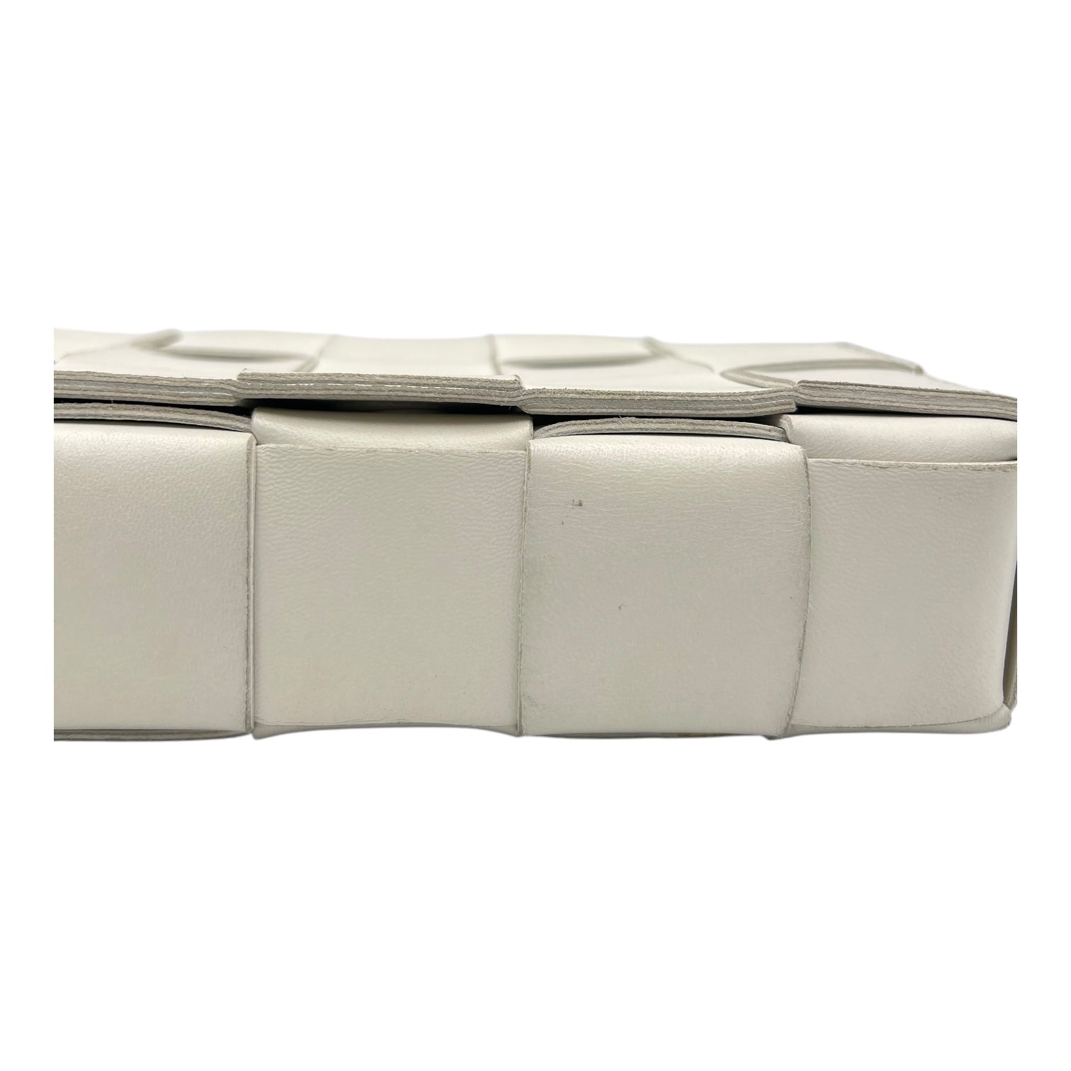 Cassette Crossbody Bag White in Calfskin, Silver hardware