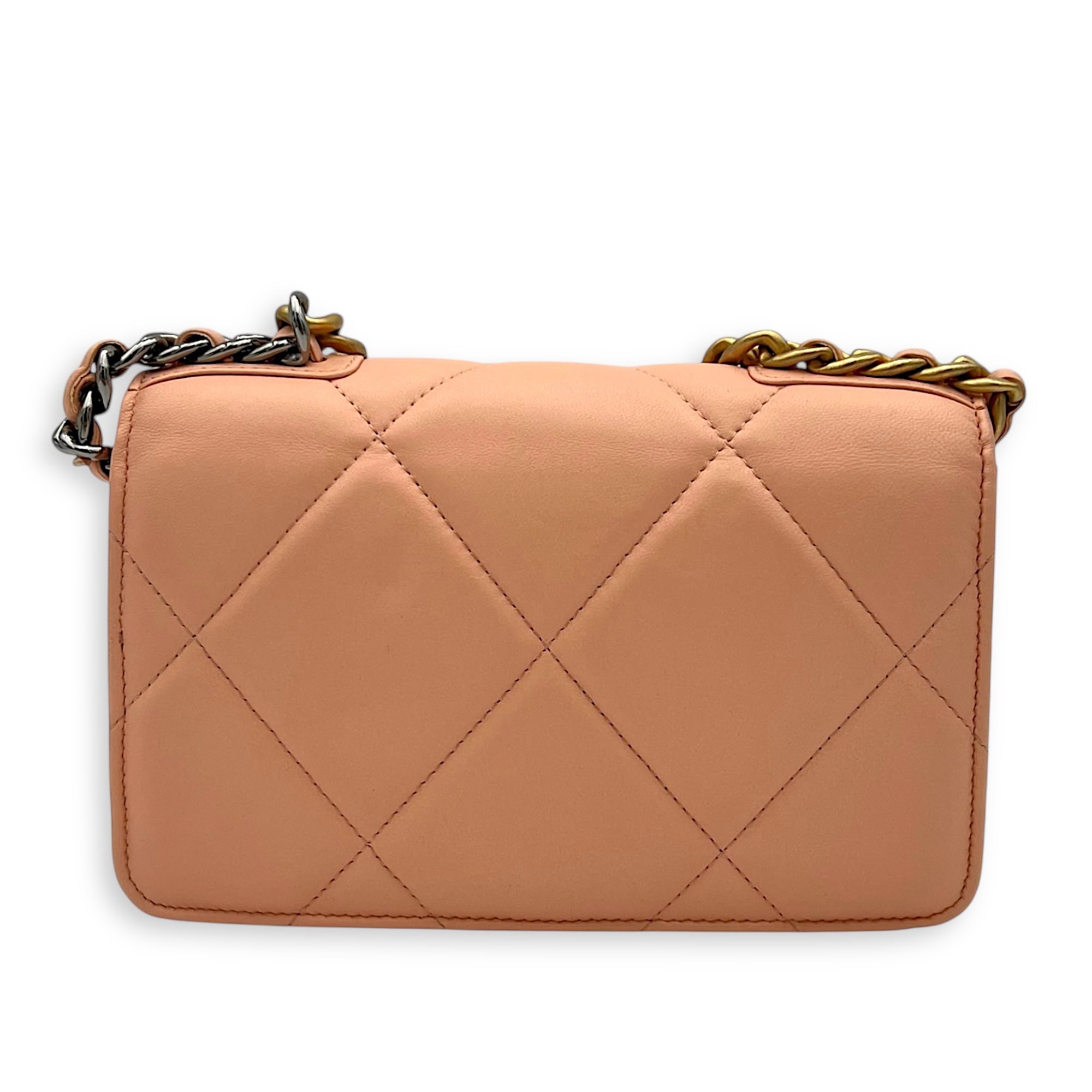 C19 Wallet On Chain Peach in Lambskin, Mixed hardware