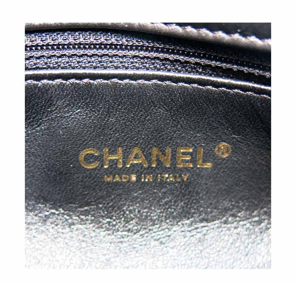 Chanel Classic Flap Lucky Charms Black - Limited Edition