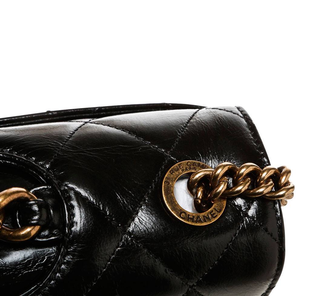 Chanel Medium Perfect Edge Black