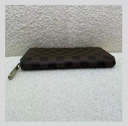 2009 LV/Louis Vuitton checkerboard long zipper wallet