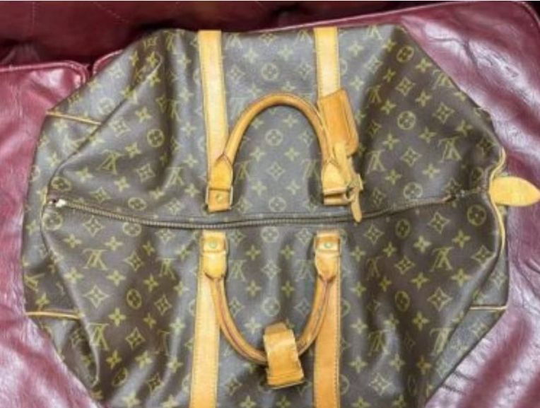 LOUIS VUITTON Monogram Keepall Bandouliere 50