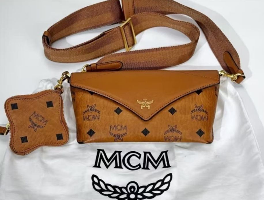 MCM Diamond Flat Pouch in Visetos