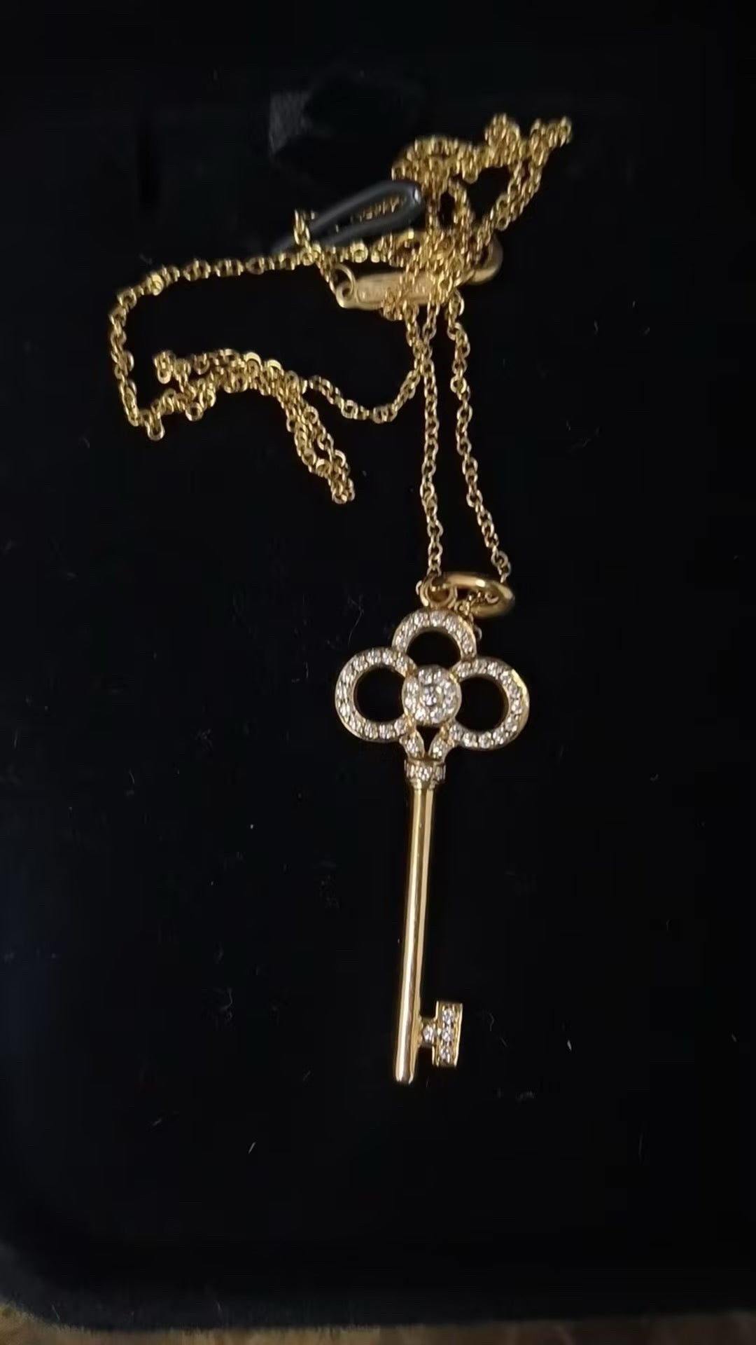 Tiffany&Co. Crown Key Pendant in 18k Rose Gold with Diamonds