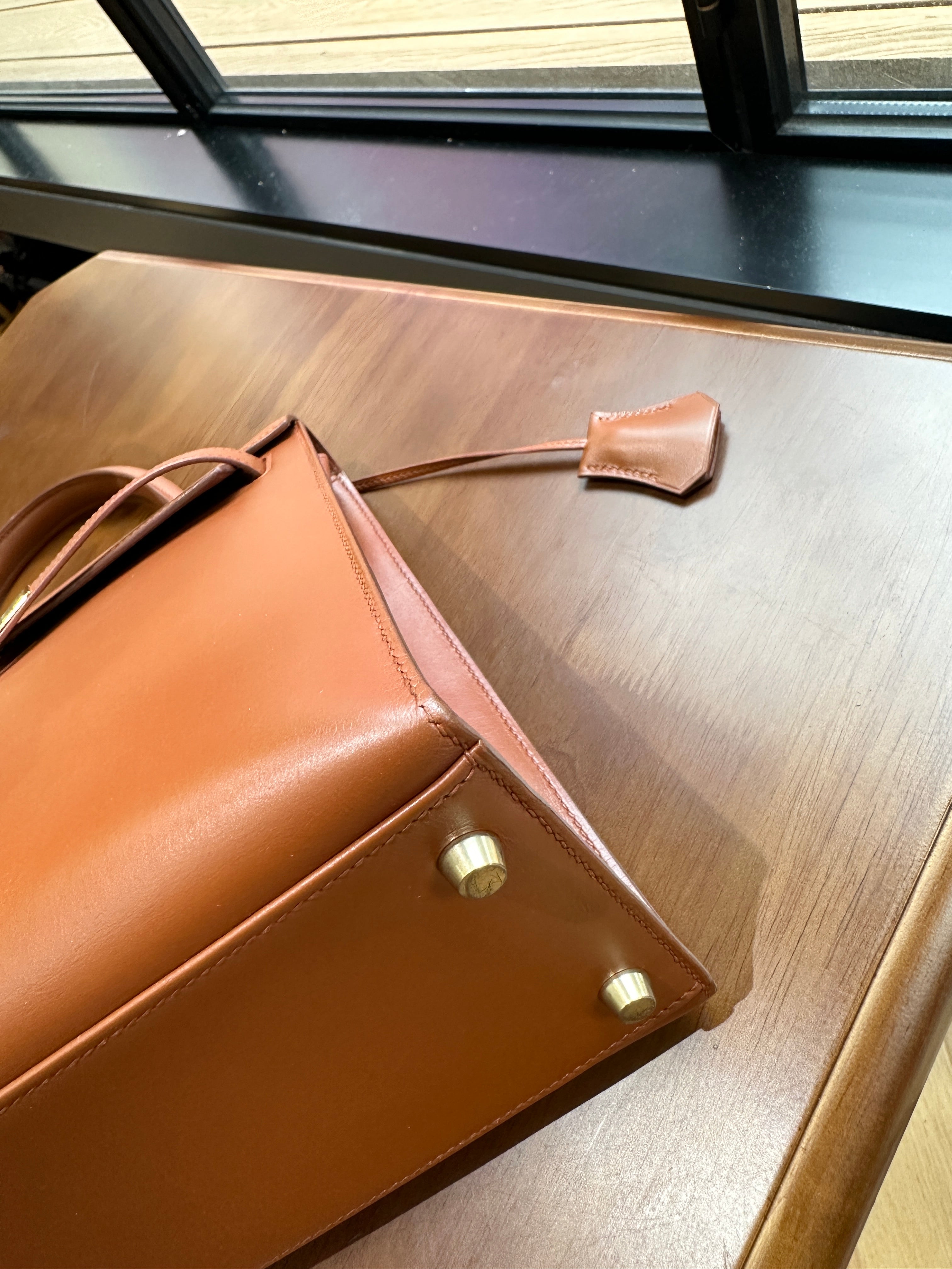 2001 Hermes Kelly 32 Gold Brown Double Ring External Seam Box Leather